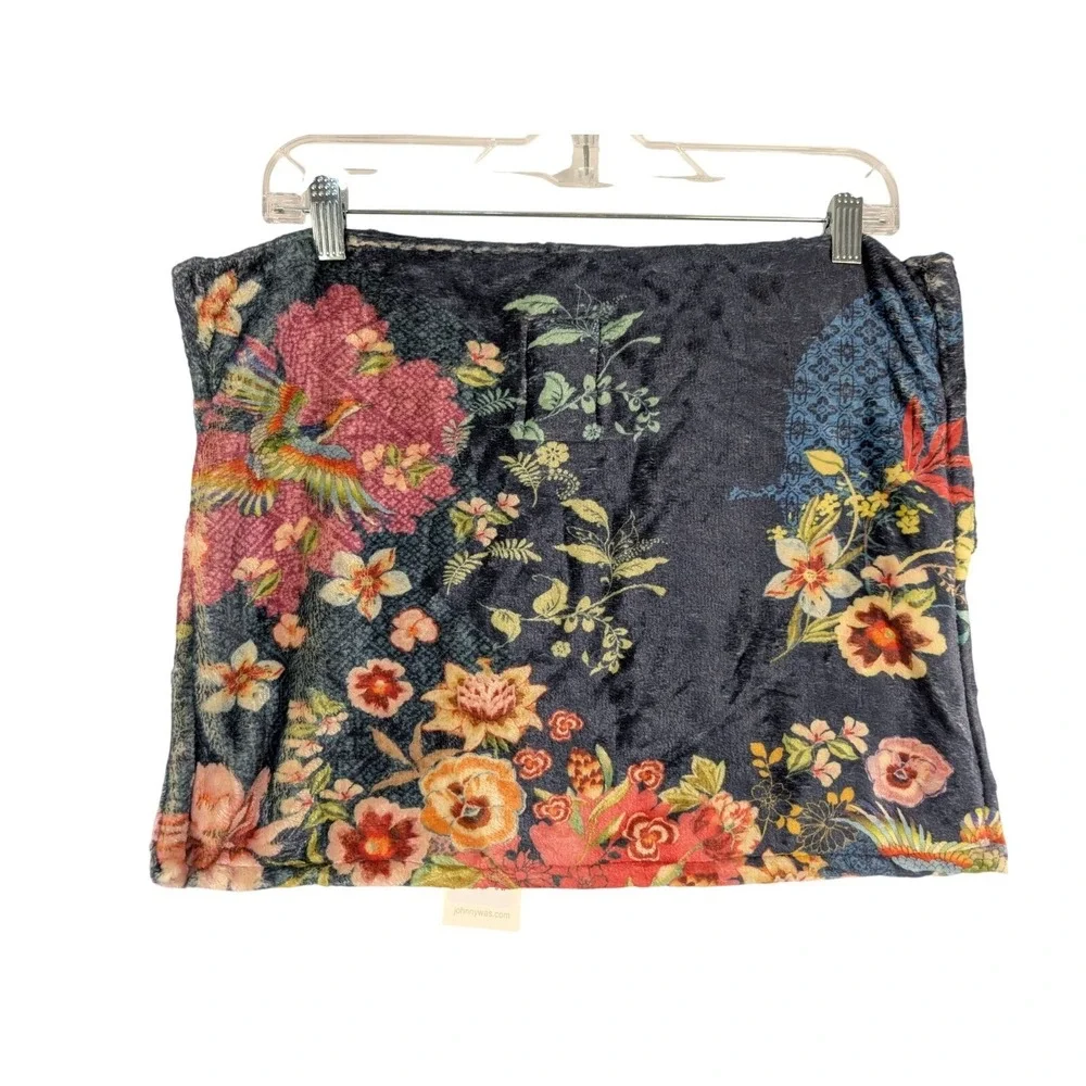 NWT Johnny Was Travel Blanket BAG ONLY Mcdreamer Night Button Opening Laptop